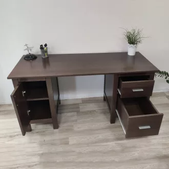 Szilaj fenyő íróasztal