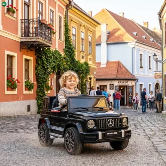 Elektromos autó Mercedes-Benz AMG fekete