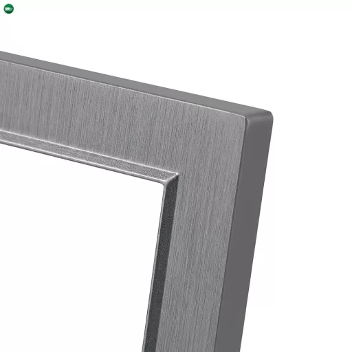 Nova IV kettő dugalj kettő USB csatlakozóval szürke szálcsiszolt kerettel