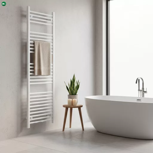 Egyenes törölközőszárító radiátor 1600x500 mm fehér