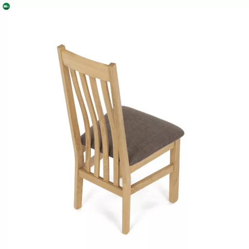 Tömör Tölgy Étkezőszék Barna Párnázott Üléssel. C-2100
