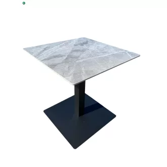   Bisztróasztal szürke márványhatású szinterezett kerámia lappal, 70×70 cm méretben RISTRETTO